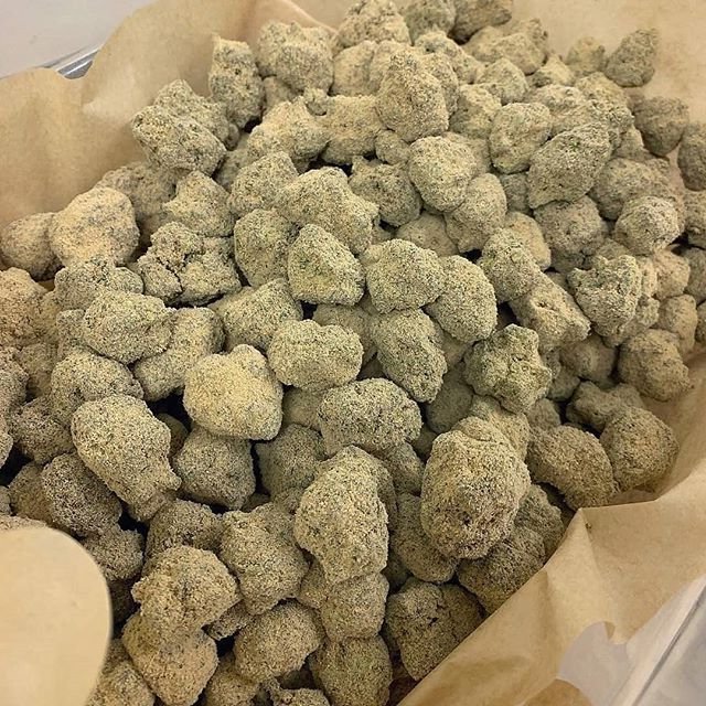 Private Reserve Exotic Indoor Live Rosin AAA+ THCA Moonrocks